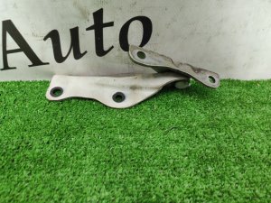 Петля капота левая SUBARU IMPREZA OEM 57260AE030 GG2 2005