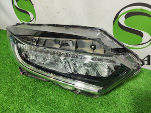 Фара правая 100-62292 HONDA VEZEL RU1 2018
