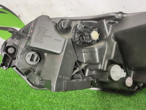 Фара правая 100-62292 HONDA VEZEL RU1 2018