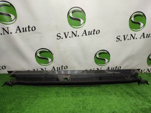 Жабо HUMMER H3 OEM 15840842 2007