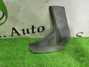 Планка под стоп-сигнал левая MAZDA PREMACY OEM C513508F1 CWEFW 2010