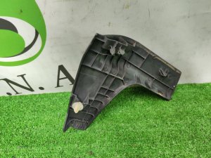 Планка под стоп-сигнал левая MAZDA PREMACY OEM C513508F1 CWEFW 2010