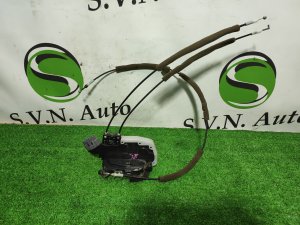 Замок двери задней левой 82501JG000 NISSAN X-TRAIL