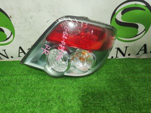 Стоп сигнал правый 220-20918 84201FE501 SUBARU IMPREZA