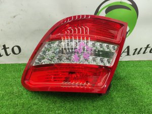 Стоп сигнал правый A2048204064 MERCEDES-BENZ 204.252
