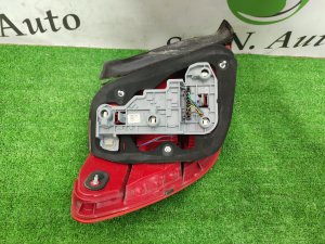 Стоп сигнал правый MERCEDES-BENZ 204.252 OEM A2048204064 УНИВЕСАЛ 2008