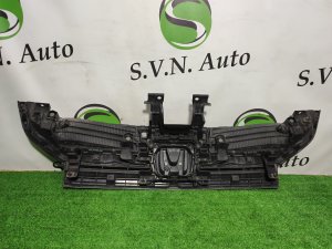 Решетка радиатора HONDA STEPWGN OEM 71121SZWJ01 RK5 2009-2015