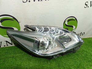 Фара правая 47-29 TOYOTA PRIUS OEM 8113047370 ZVW30 2011