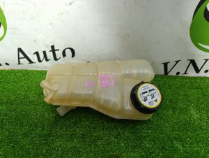 Расширительный бачок 31338763 VOLVO V40