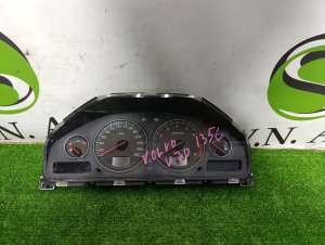 Панель приборов 30746097 VOLVO V70