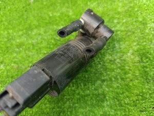 Насос омывателя VOLVO V40 OEM 1026810 MW 2014