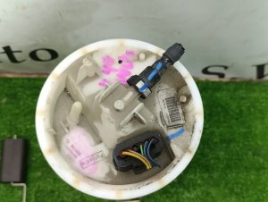 Насос топливный VOLVO V40 OEM 31321091 MW 2014