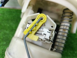 Насос топливный CITROEN C6 OEM 9647082680 TD 2006