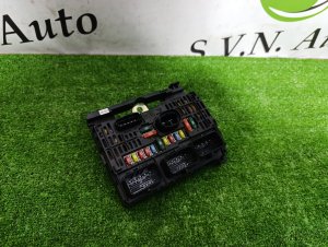 Блок предохранителей CITROEN C6 OEM 9661682680 TD 2006
