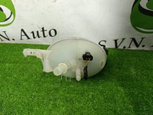 Расширительный бачок MERCEDES-BENZ 204.252 OEM A2045000049 УНИВЕСАЛ 2008