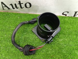 Датчик массового расхода воздуха LINCOLN NAVIGATOR OEM XL3F12B579 UN173 2001