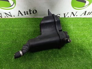 Расширительный бачок BMW 3 SERIES OEM 17137567462 E90 2006