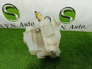 Бачок омывателя VOLVO V70 OEM 8693773 2006
