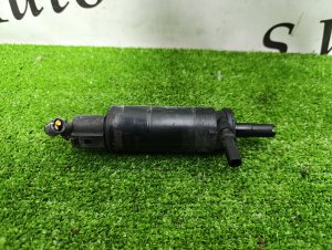 Насос омывателя VOLVO V70 OEM 89032971 2006