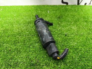Насос омывателя VOLVO V70 OEM 89032971 2006