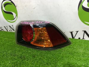 Стоп сигнал правый MITSUBISHI GALANT FORTIS OEM 8330A624 CY3A 2010