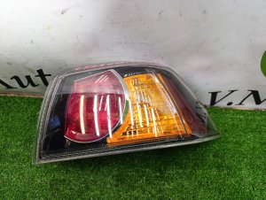 Стоп сигнал правый MITSUBISHI GALANT FORTIS OEM 8330A624 CY3A 2010