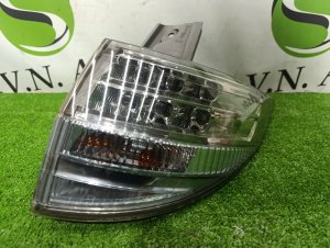 Стоп сигнал правый 8155128420 TOYOTA ESTIMA
