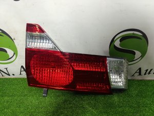 Стоп сигнал левый 8159158010 TOYOTA ALPHARD