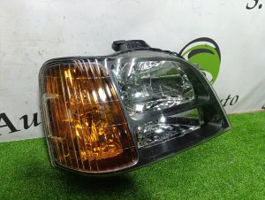 Фара правая HONDA STEPWGN OEM 33101S47J11 RF1 1999