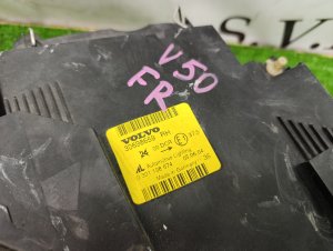 Фара правая VOLVO V50 OEM 30698659 2005