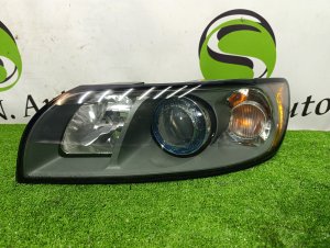 Фара левая VOLVO V50 OEM 30698658 2005