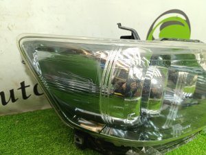 Фара правая TOYOTA COROLLA RUMION OEM 8114512C10 ZRE152 2010