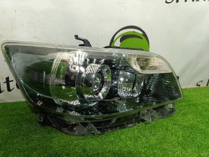 Фара правая TOYOTA COROLLA RUMION OEM 8114512C10 ZRE152 2010