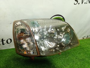 Фара правая (с габаритом) NISSAN X-TRAIL OEM 260108H328 T30 2004