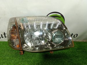 Фара правая (с габаритом) NISSAN X-TRAIL OEM 260108H328 T30 2004