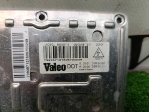 Блок розжига ксенона VOLVO V70 OEM 89035113 SW 2004