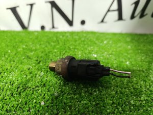 Датчик давления ГУР NISSAN SERENA OEM 497617P900 PC24 2002
