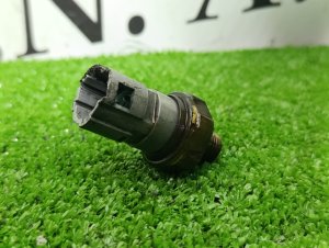 Датчик давления ГУР NISSAN CEDRIC OEM 497612J000 1997