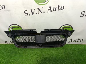 Решетка радиатора SUBARU LEGACY OEM J1017AG060 BL5 2005