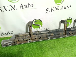 Подножка правая MITSUBISHI PAJERO OEM 7656A090, 7656A080HA 2011