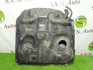 Бак топливный HONDA STEPWGN OEM 17500S48930 RF2 1999