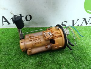 Насос топливный TOYOTA NOAH/VOXY OEM 2322128040 AZR60 2005
