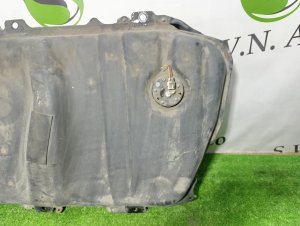 Бак топливный TOYOTA ISIS OEM 7700144063 ZGM10 2009