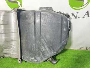 Бак топливный TOYOTA ISIS OEM 7700144063 ZGM10 2009
