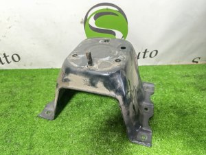 Крепление запаски MITSUBISHI PAJERO OEM MR436000 V88W 2011