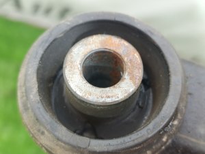 Рычаг передний правый MITSUBISHI PAJERO OEM 4013A210 V88W 2011
