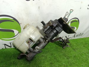 Главный тормозной цилиндр CADILLAC ESCALADE OEM 15854058 2004