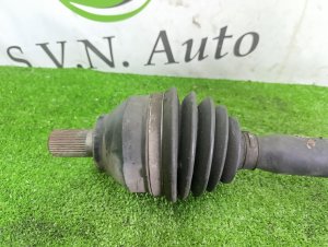 Привод передний правый VOLVO V50 OEM 36001181, 31259795 MW43 2012