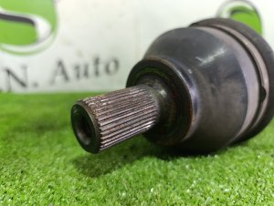 Привод передний правый VOLVO V50 OEM 36001181, 31259795 MW43 2012