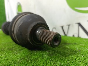 Привод передний левый VOLVO V50 OEM 31259794 MW43 2012